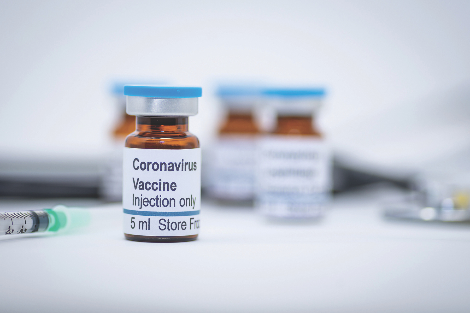 Rusiyada koronavirusa qarşı vaksin avqustun ortasında satışa çıxarıla bilər