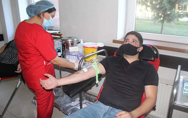 Suraxanı rayonunda növbəti qanvermə aksiyası keçirildi - Fotolar