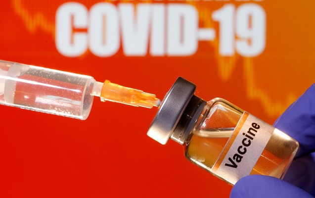 “Johnson & Johnson” koronavirus vaksininin sınaqlarını dayandırdı