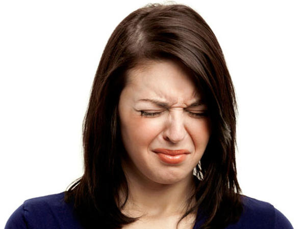 Ağızda acılıq hissi nəyin əlamətidir?