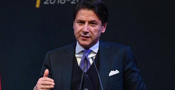 İtaliya infeksiya ocaqlarında karantin tətbiq edəcək