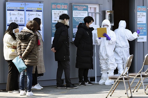 Cənubi Koreya paytaxtında karantin rejimi daha da sərtləşdirilib