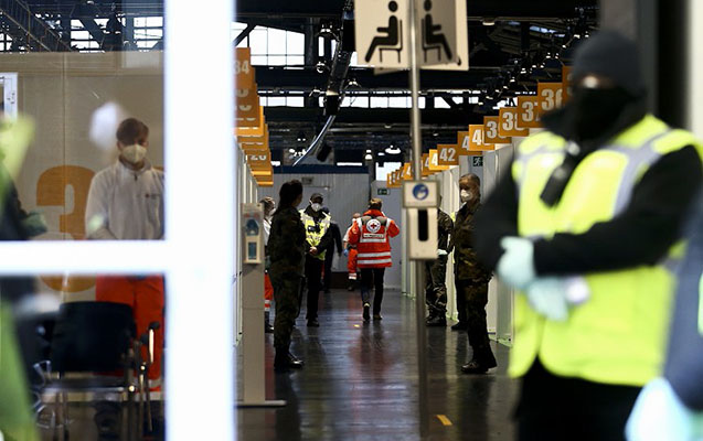 Dünyada ilk vaksin mərkəzi açıldı - Almaniyada