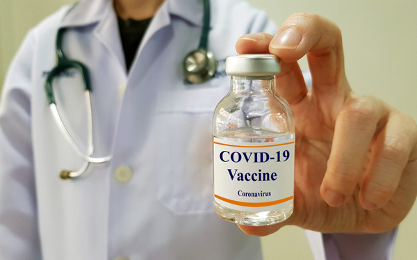 İtaliyada koronavirus peyvəndi pulsuz və könüllü olacaq