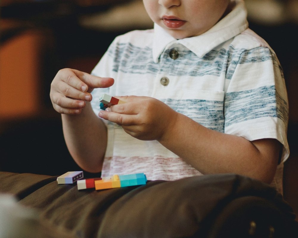 Alimlər autistlərin tez-tez özlərini yaralama səbəblərini müəyyən ediblər