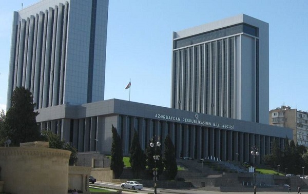 Deputatlar koronavirus testindən keçirilir