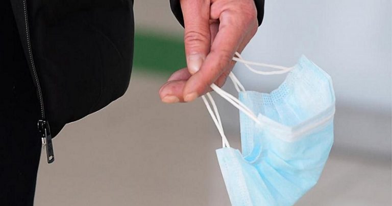 Azərbaycanda maskaya görə cərimələr artırıldı