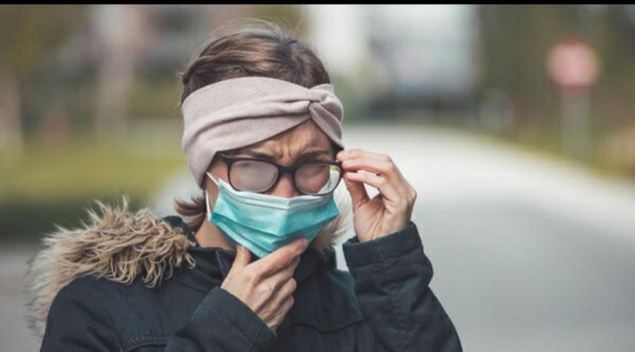   Eynəkli insanların maska problemi - Buxarlanmaması üçün nə etməli?  