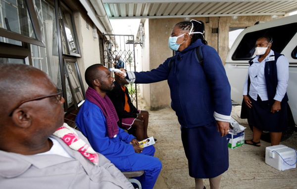 Seyşel adaları koronavirusa qarşı vaksinasiyaya başlayan ilk Afrika ölkəsidir