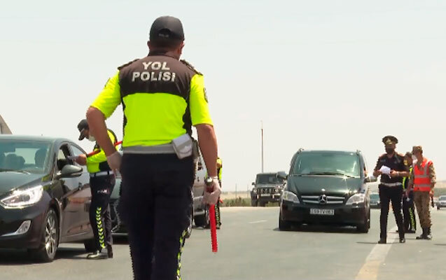 Bir qrup şəxsin karantin postlarından sərbəst keçməsini təmin edən şəxs tutulub