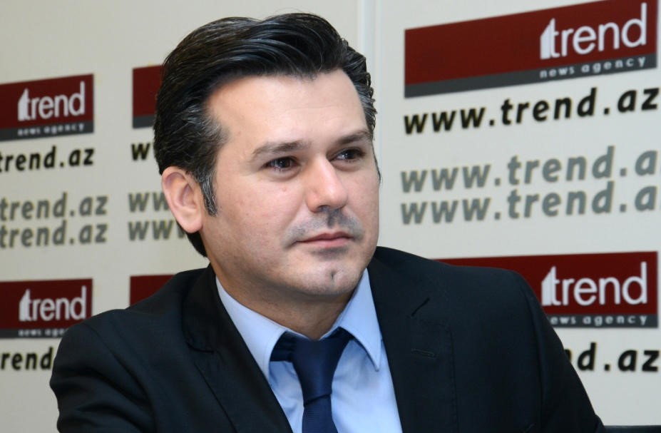 Koronavirusa yoluxan Trend-in baş redaktorunun vəziyyəti yaxşıdır