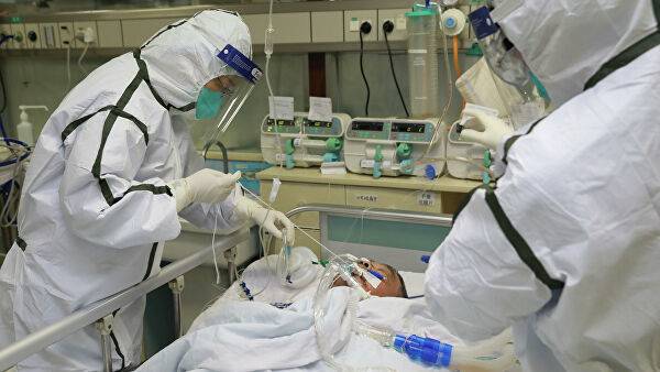 İranda 4 min 415 koronavirus xəstəsinin vəziyyəti ağırdır
