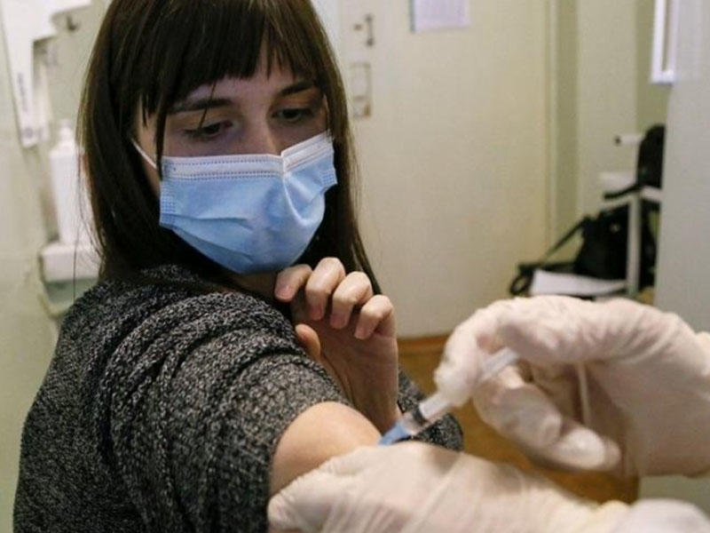 1500 könüllüyə əskik doza vaksin vurulub - ARAŞDIRMA