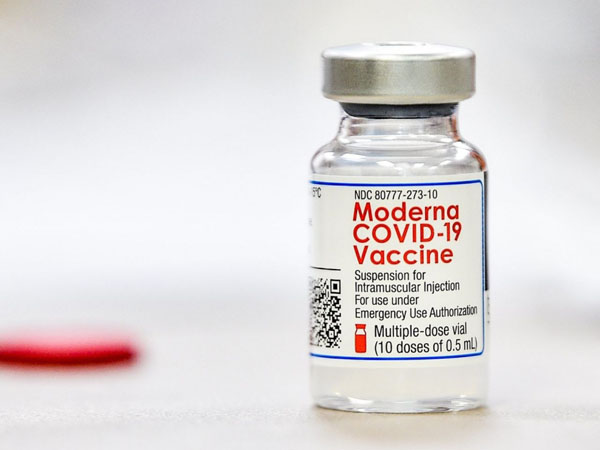 “Moderna” COVID-19 əleyhinə vaksinləri 6 yaşadək uşaqlarda sınaqdan keçirməyə başlayıb  