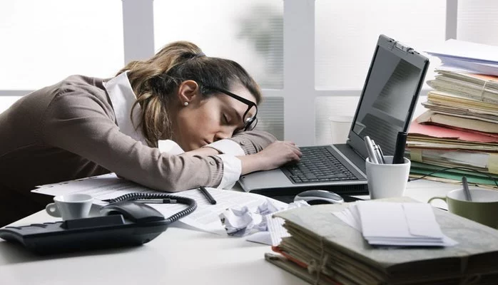 Yorğunluq hissi nədən xəbər verir? - 7 ƏSAS SƏBƏB