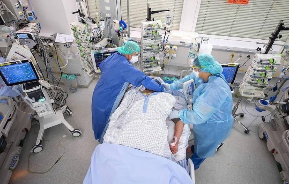 Koronavirusu ilk dəfə yüngül keçirib, ikinci dəfə tutulduqda vəfat edənlər var 