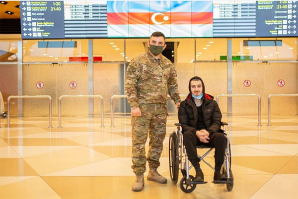 Türkiyəyə göndərilən daha 2 qazimiz sağalaraq Vətənə geri dönüb  