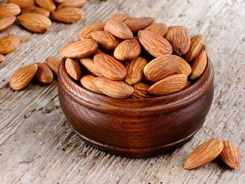 Sağlam qidalanmaq və arıqlamaq istəyənlər üçün antioksidant deposu -BADAM