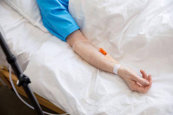 Kəskin böyrək çatışmazlığı düzgün müalicə olunarsa böyrəklərin normal funksiyası bərpa olunur - Həkim-nefroloq