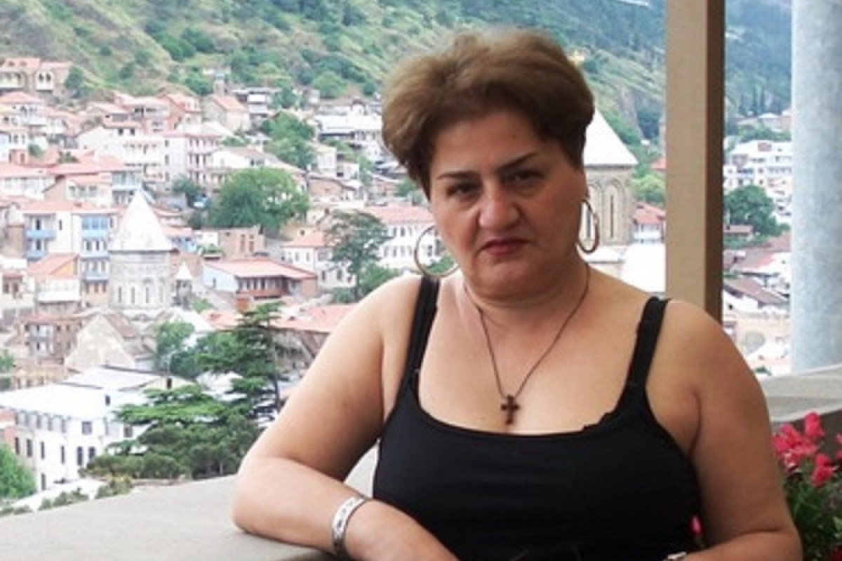 COVID-19-a yoluxan şair-tərcüməçi Anna Bartkulaşvili 