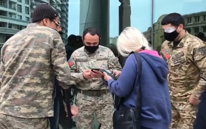 Müharibədə yaralananlar hansı rüsumlardan azad olunub?