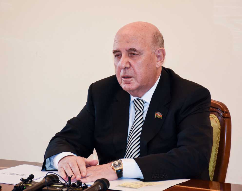 Əhliman Əmiraslanov: “İcbari tibbi sığortaya ayrılan vəsait artdıqca şikayətlər aradan qalxacaq”