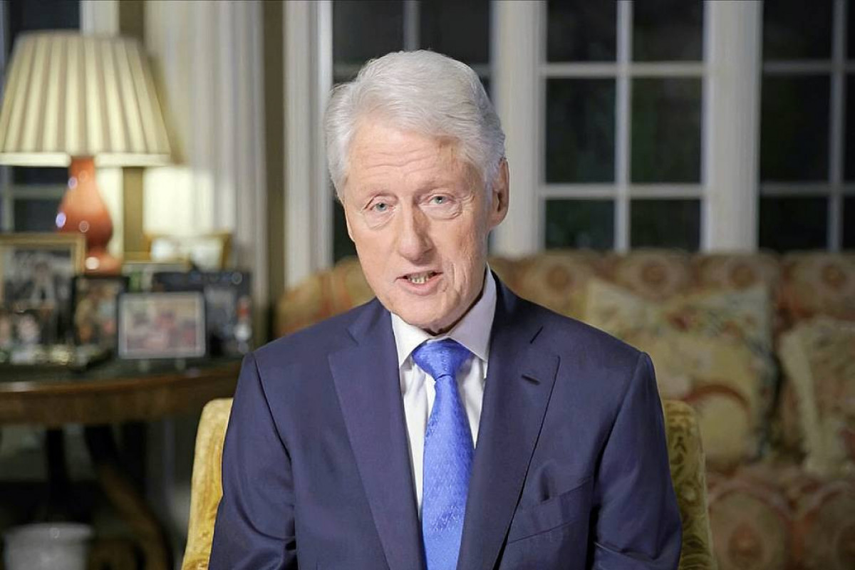 Bill Klinton xəstəxanadan evə buraxılıb