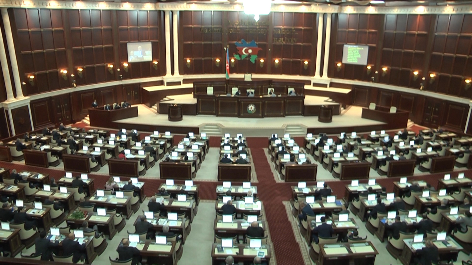 İcbari tibbi sığorta ilə bağlı dinləmə keçiriləcək