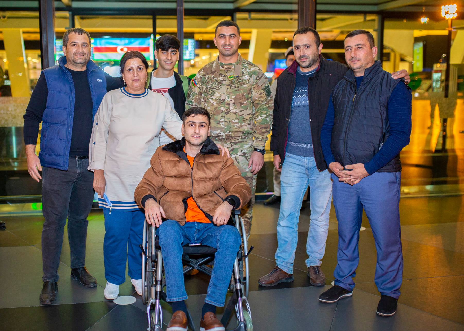 Türkiyəyə göndərilən qazilərimiz sağalaraq Vətənə geri dönüblər - Foto