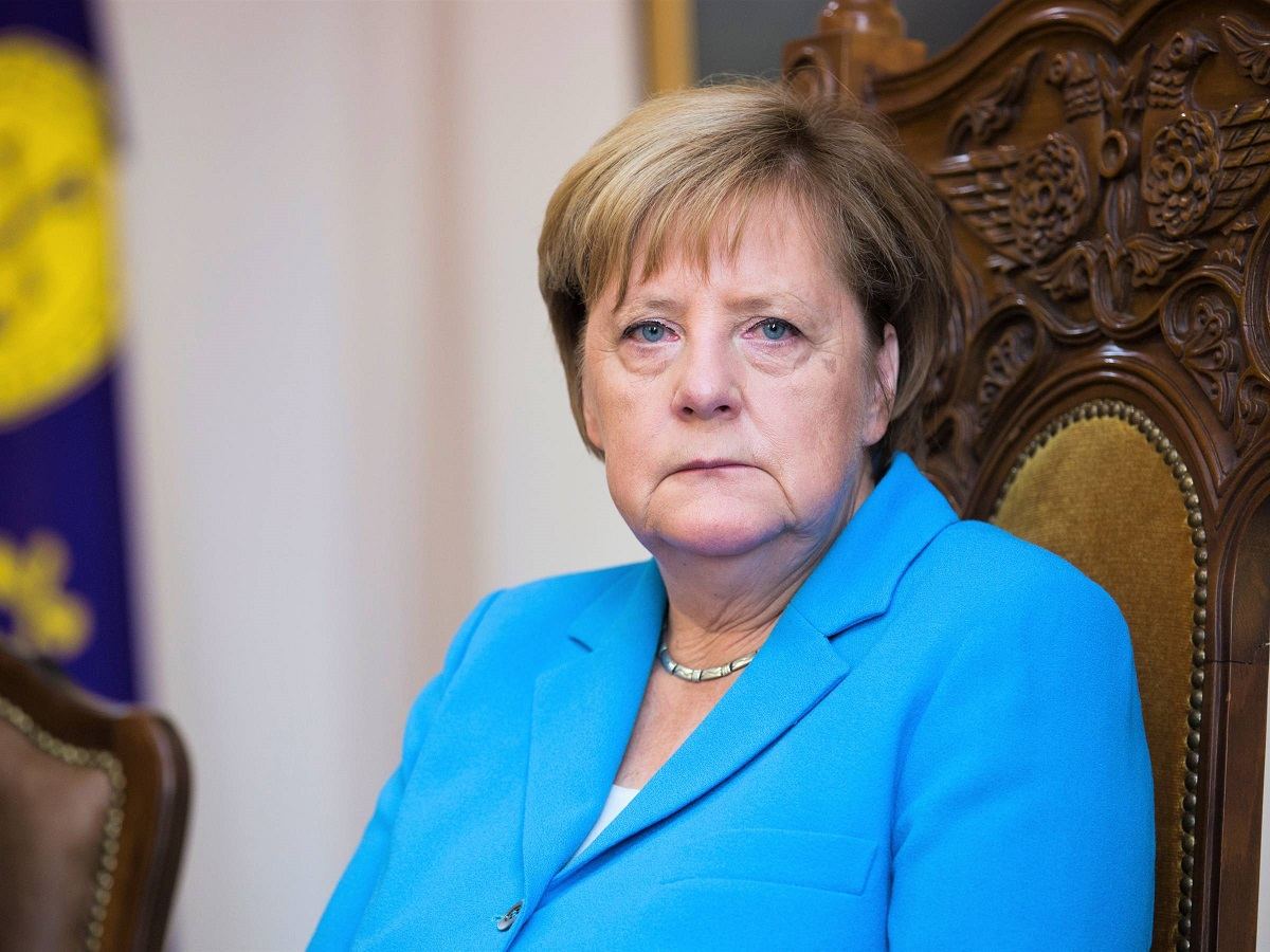 Peyvənd olunmayanlar cəmiyyət qarşısındakı məsuliyyəti başa düşməlidir - Merkel
