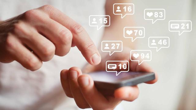 “Like” gözləntisi: Sosial media asılılığı