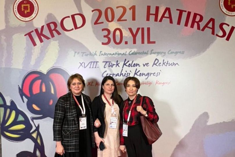 Azərbaycanlı həkim beynəlxalq cərrahiyyə konqresində iştirak edir