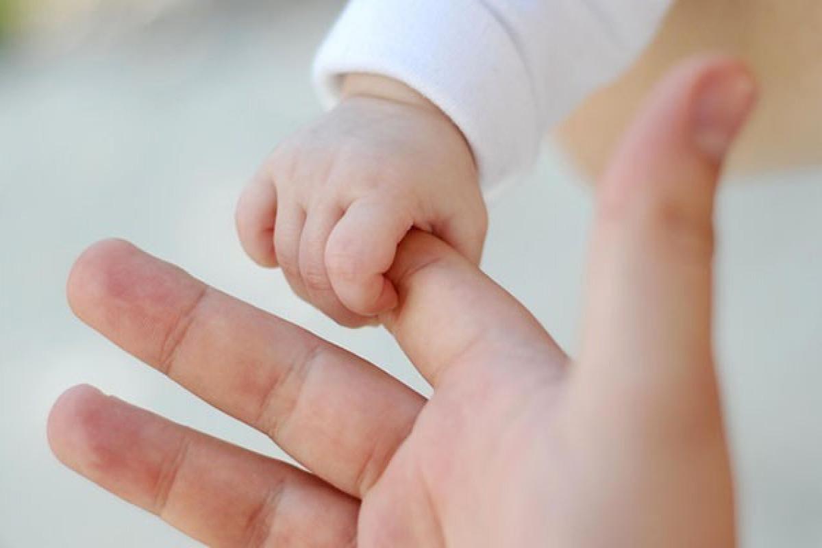 Azərbaycanda övladlığagötürmə ilə bağlı yeni qayda müəyyən edilir