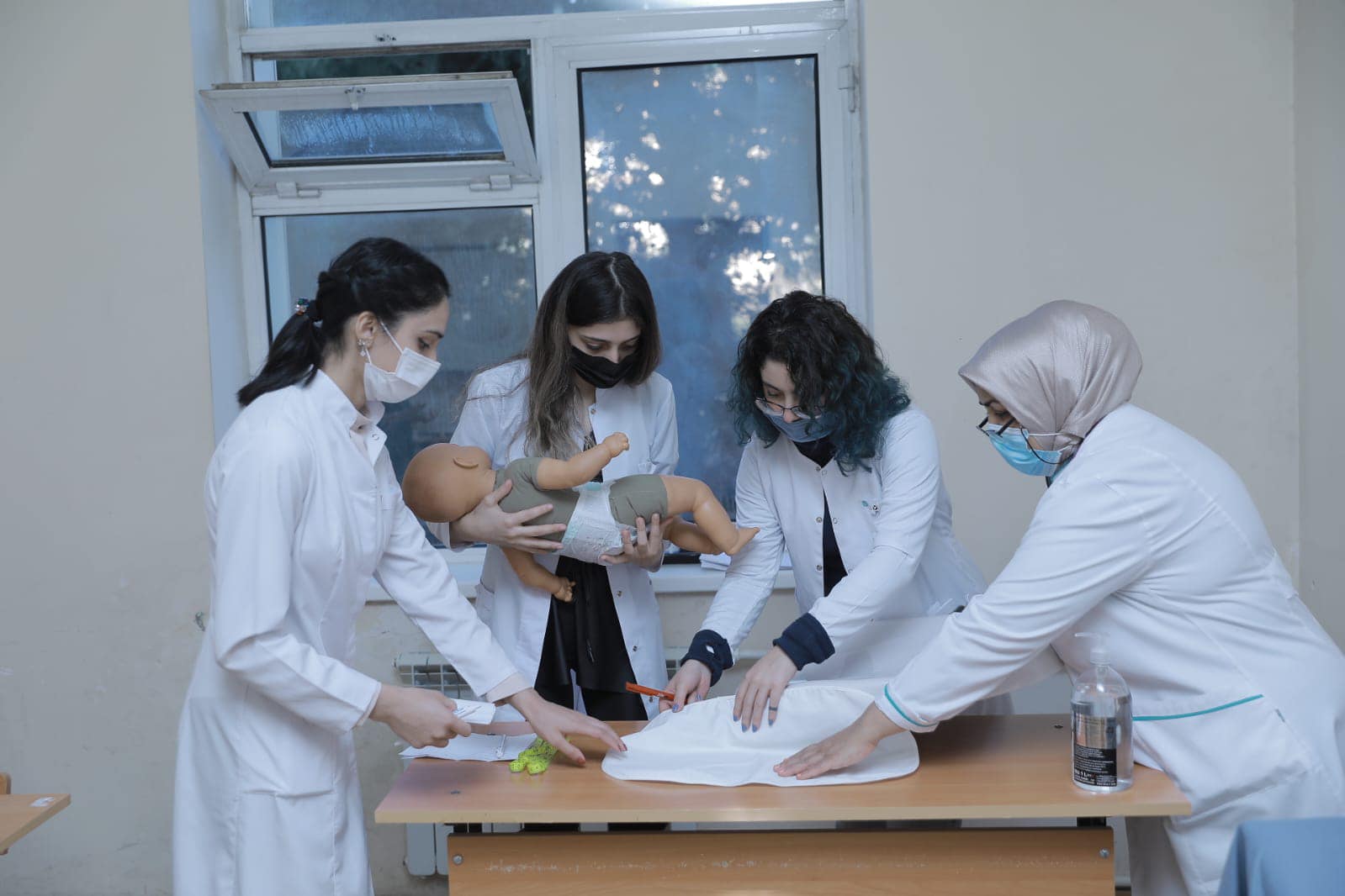 “Təlimçilərin təlimi” layihəsi çərçivəsində ATU-da təlimlər keçirilir