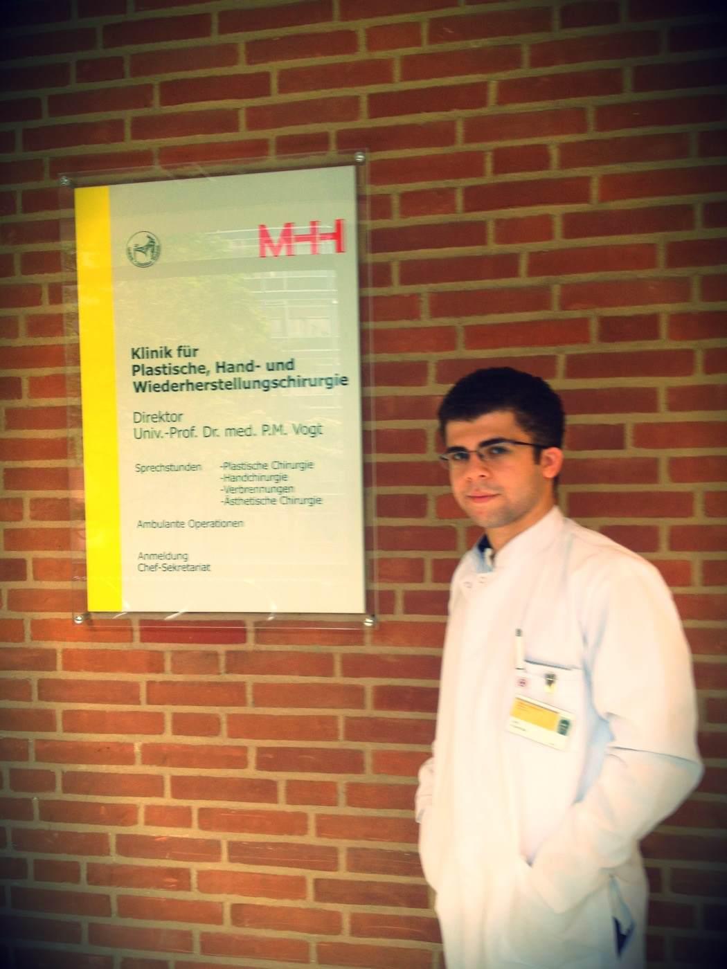 Azərbaycanlı həkim: 