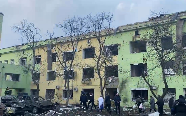 Ukraynada doğum evi və uşaq xəstəxanası vuruldu