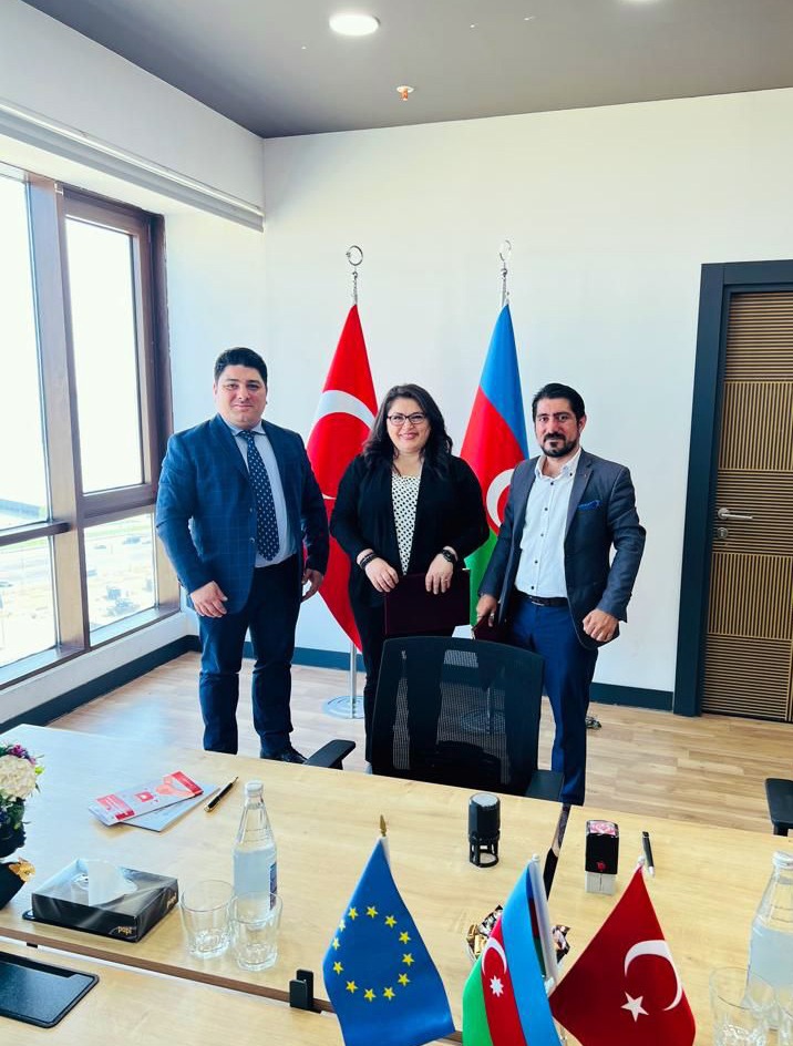 İki ölkənin aparıcı QHT-ləri arasında əməkdaşlıq memorandumu imzalanıb