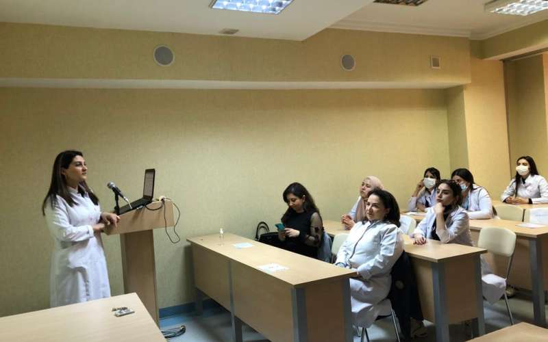 Tədris Terapevtik Klinikasında Birincili İmmun Çatışmazlığı Həftəsi çərçivəsində seminar keçirilib