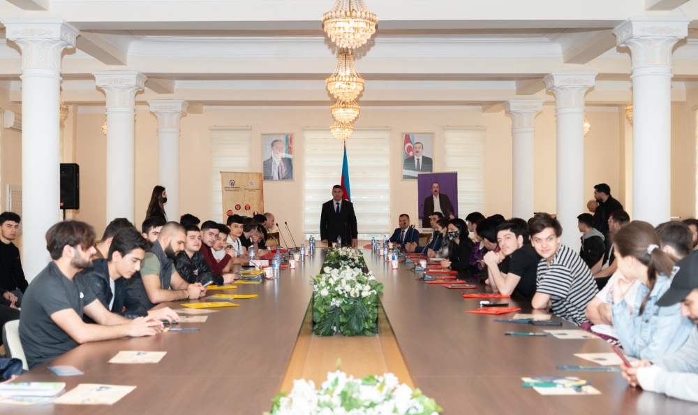 Tələbələrə narkotik vasitələrin yaratdığı sosial fəsadlar barədə geniş məlumat verilib