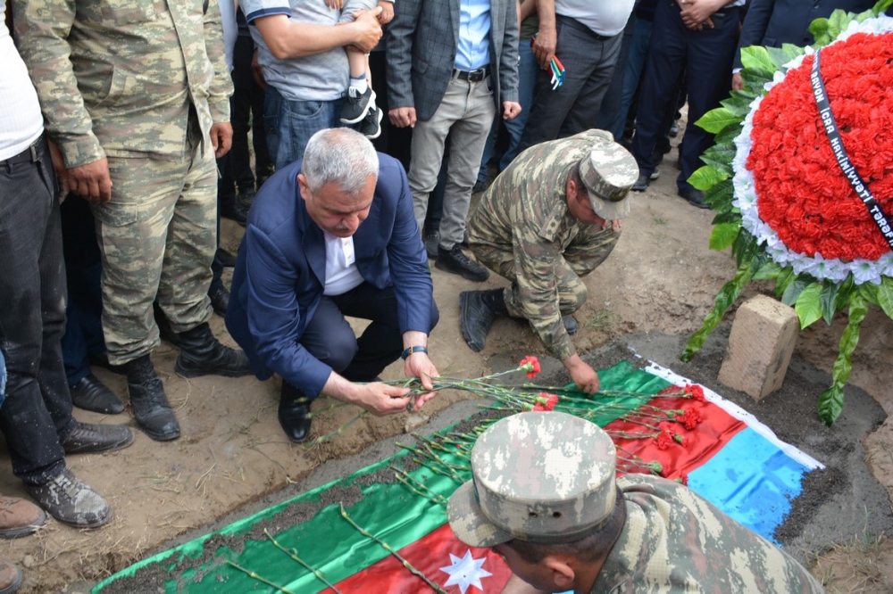 Uzun müddət koma vəziyyətində qalan qazi Yaqub Qəhramanlı şəhidlik zirvəsinə ucalıb  