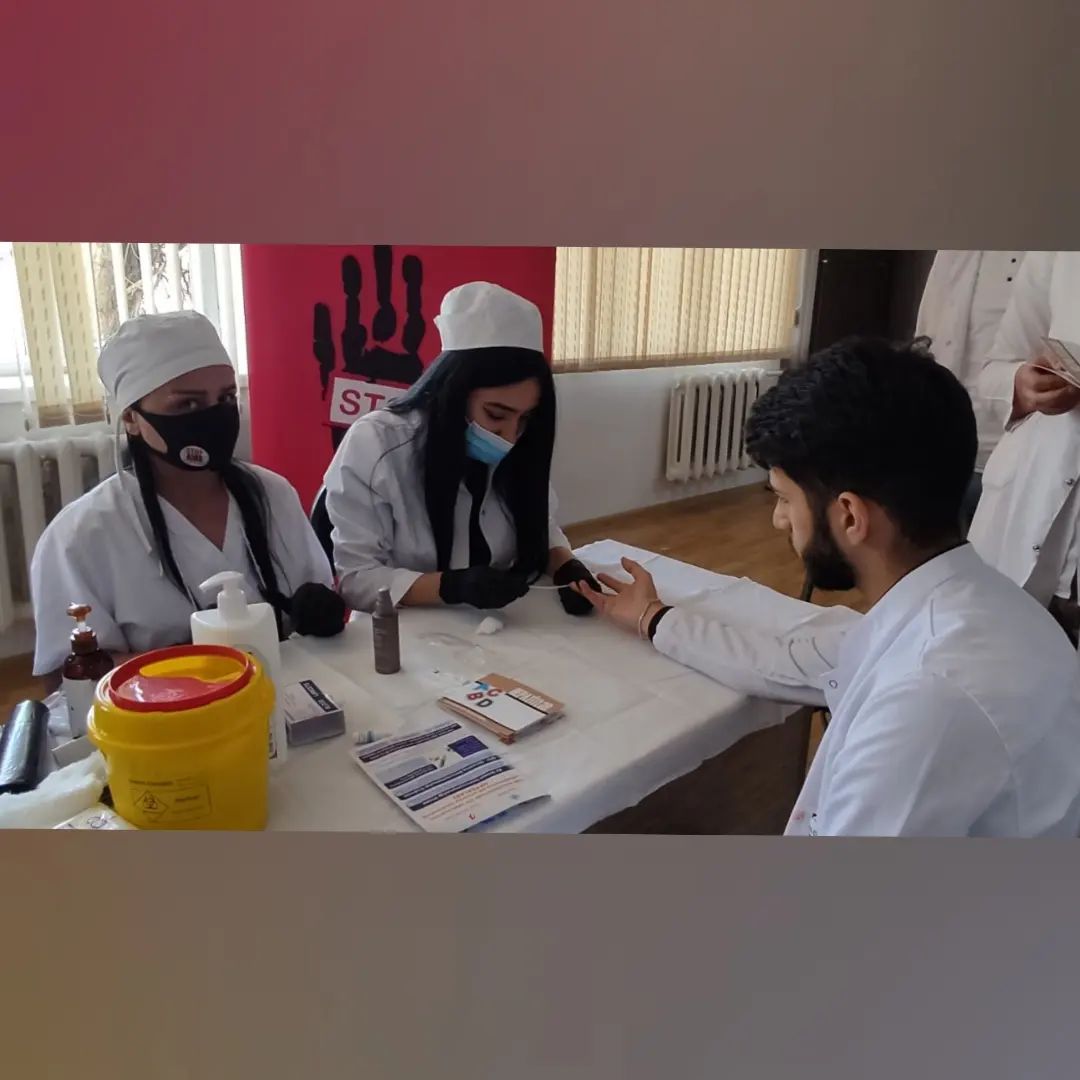 2 nömrəli Bakı Baza Tibb Kollecində QİÇS-lə bağlı maarifləndirmə tədbiri keçirilib