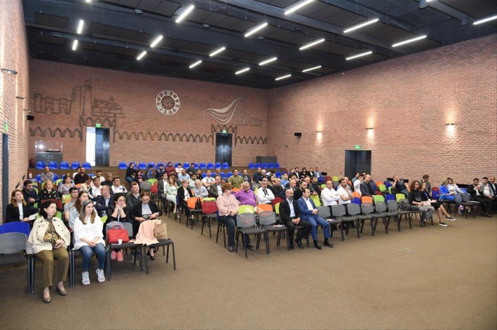 Məşqçi və həkimlər üçün seminar keçirilib  
