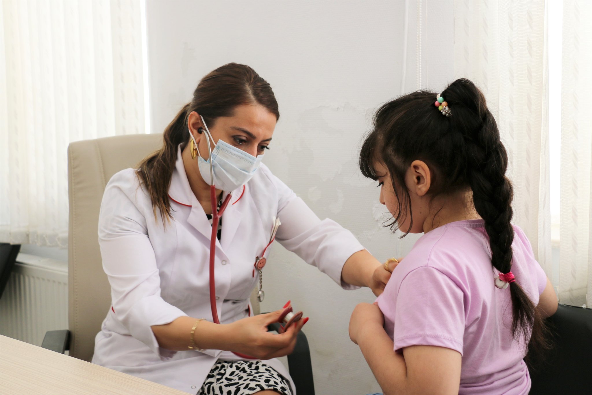 14 uşaq K.Fərəcova adına Elmi-Tədqiqat Pediatriya İnstitutunda müayinələrə cəlb edilib