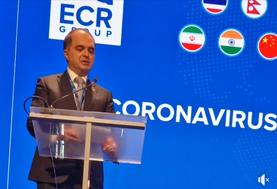 Ürək-damar cərrahı Rəşad Mahmudov Praqa şəhərində keçirilən AEPF-in 4-cü iclasında çıxış edib