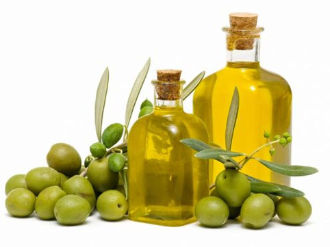 Zeytun yağı gözaltı qırışların azalmasına səbəb olur - Fitoterapevt 