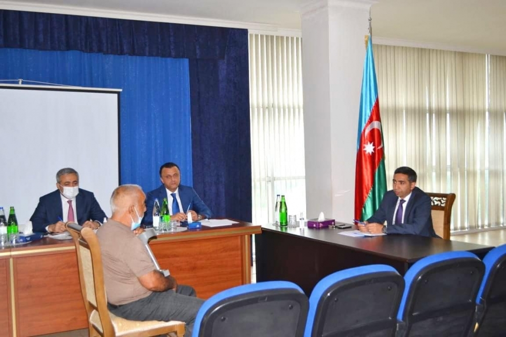 Zaur Əliyev Bərdə Rayon Mərkəzi Xəstəxanasında Bərdə və Tərtər rayonlarının sakinləri ilə görüşüb