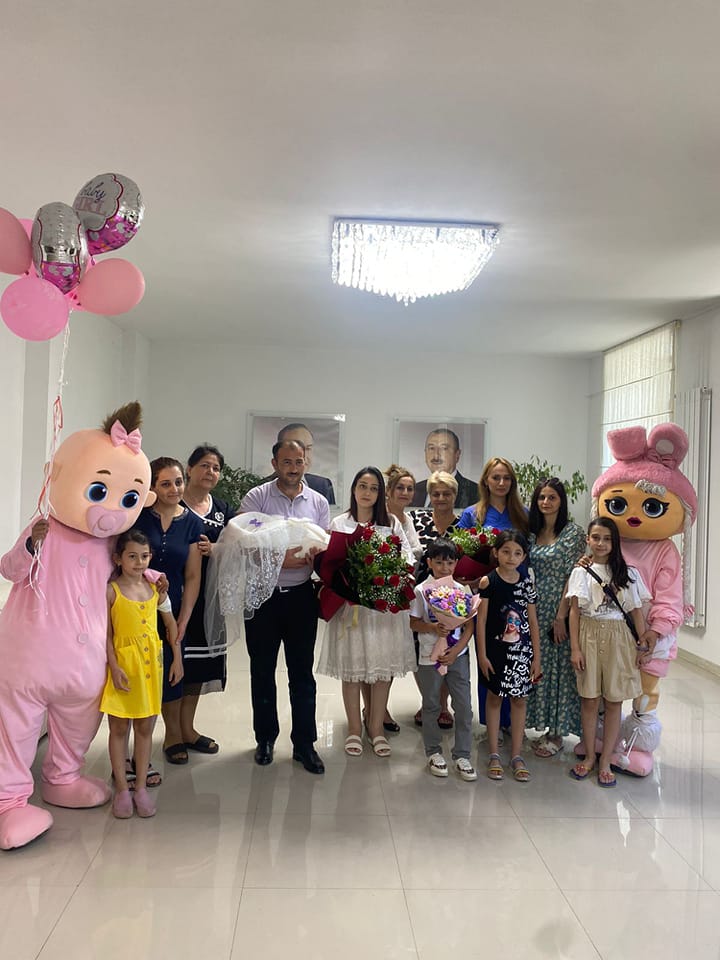 Anamnezində iki inkişafdan qalmış hamiləliyi olan qadın düzgün müalicə taktikası ilə körpəsini dünyaya gətirib - ETMGİ