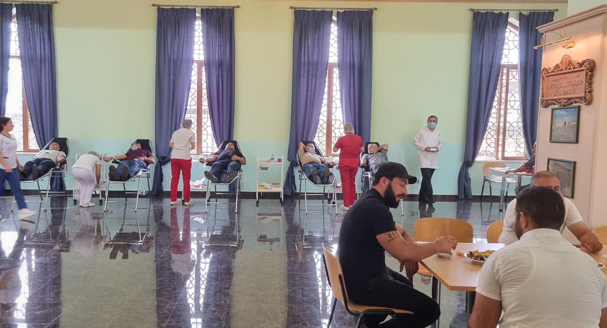 Mərkəzi Qan Bankının bütün tibb heyəti qanvermə aksiyalarının keçirilməsinə cəlb olunub