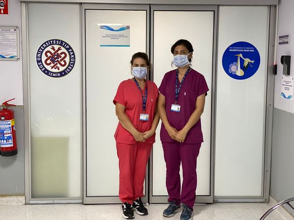 Mərkəzi Gömrük Hospitalının həkim-pediatrları Ege Universitetində təlim keçirlər