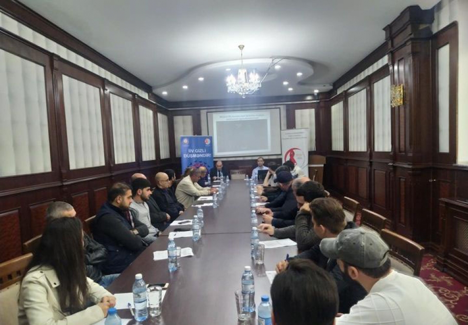 İİV virusuna yoluxan həssas qruplara xidmət göstərən sosial işçilər üçün təlim keçirilib  